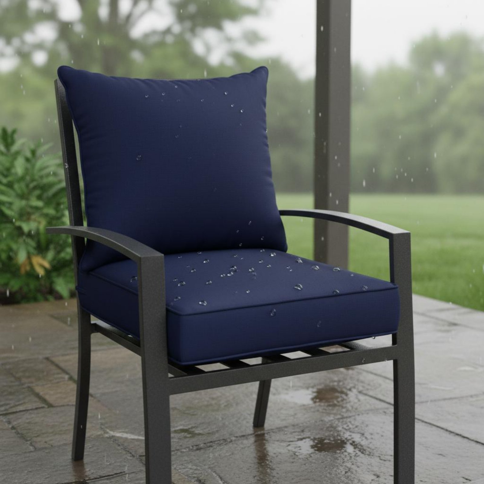 Outdoor Furniture With Covers - Набор съемных чехлов для сидений и